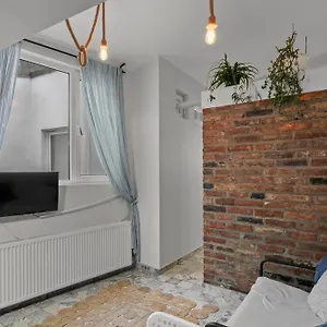 Vespasian 5 Apartament